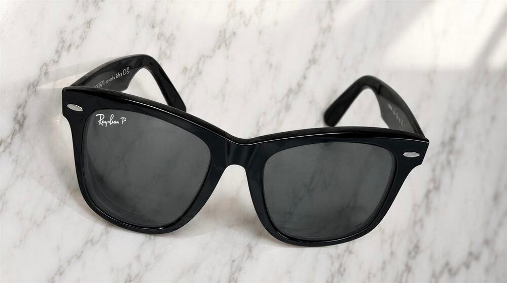 Ray-Ban Wayfarer Prescription Sunglasses Unisex Black Frame Gray Lenses